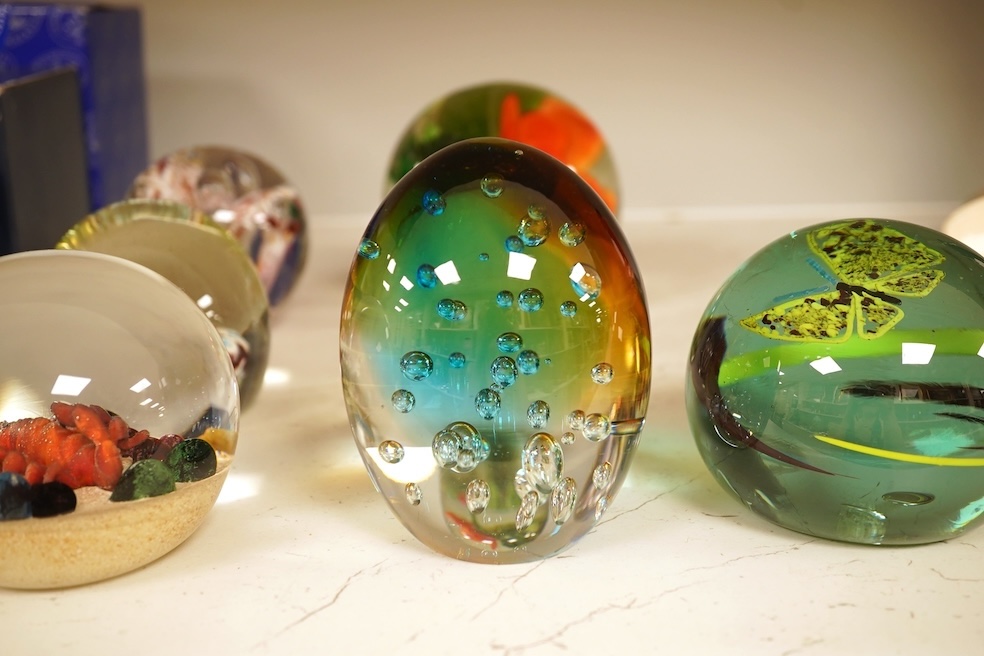 Seventeen various paperweights, including Lalique and a signed Murano example, some boxed, largest 10cm high